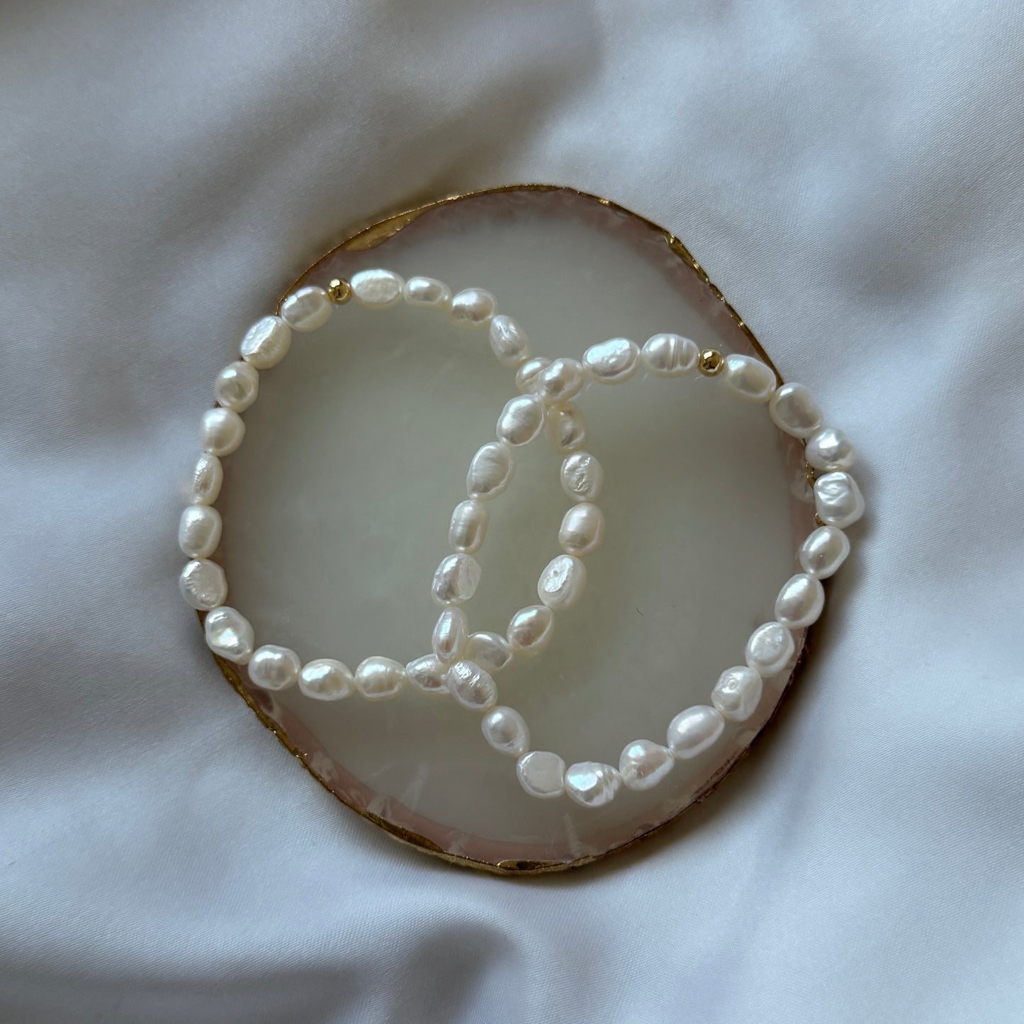 Classic pearl bracelet - Positively Beaded