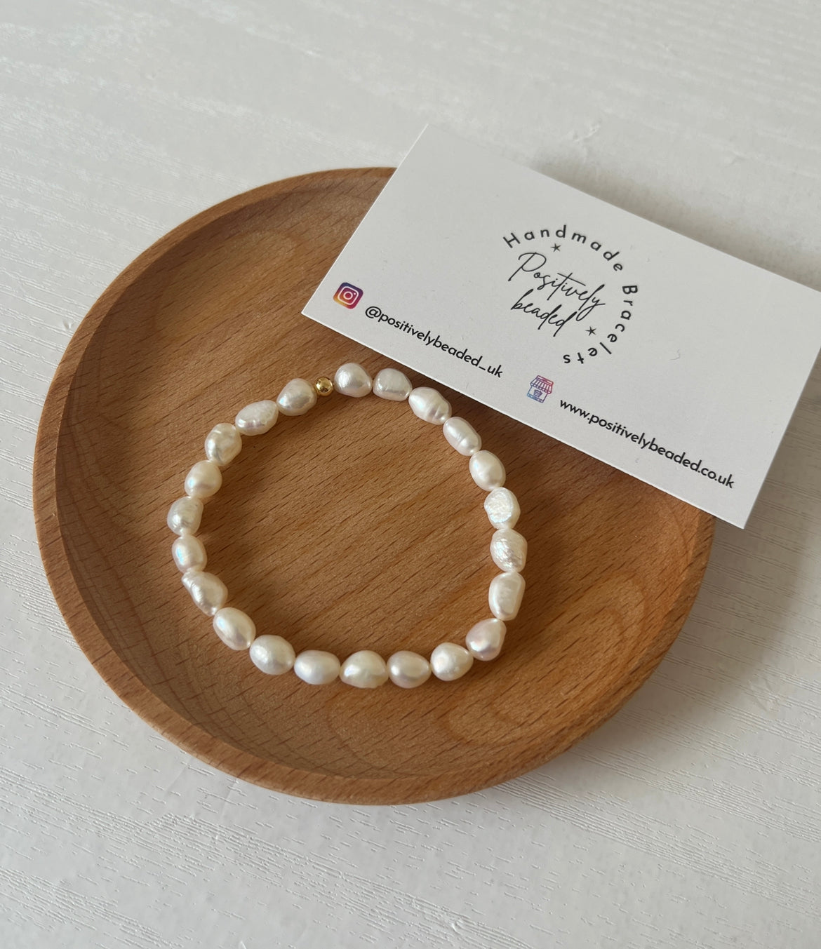 Classic pearl bracelet - Positively Beaded