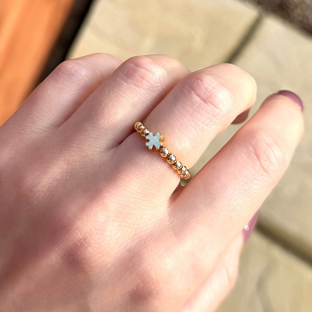 Gold four leaf clover ring - Positively Beaded