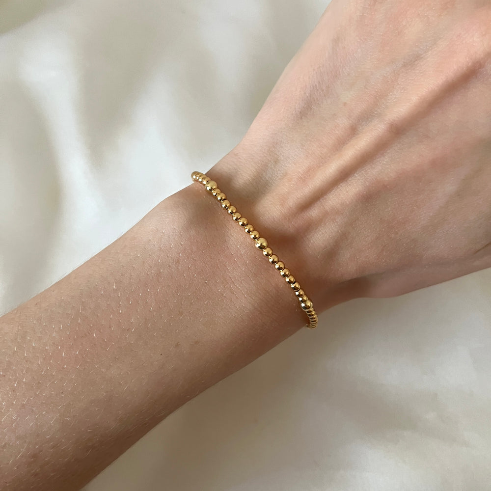 
                      
                        Dainty beaded bracelet - gold plated or 14kt gold filled
                      
                    