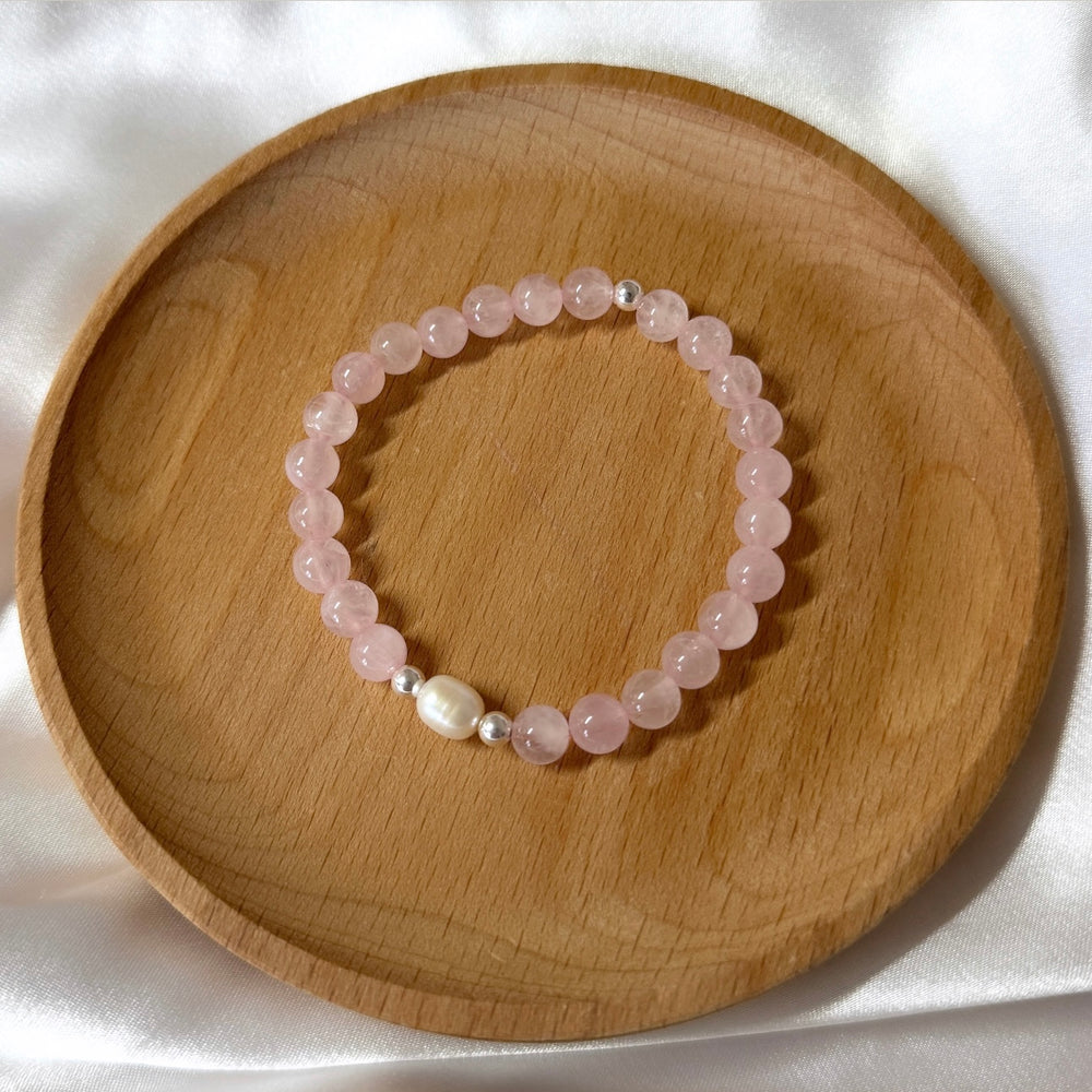 
                      
                        Freshwater pearl crystal bracelet
                      
                    