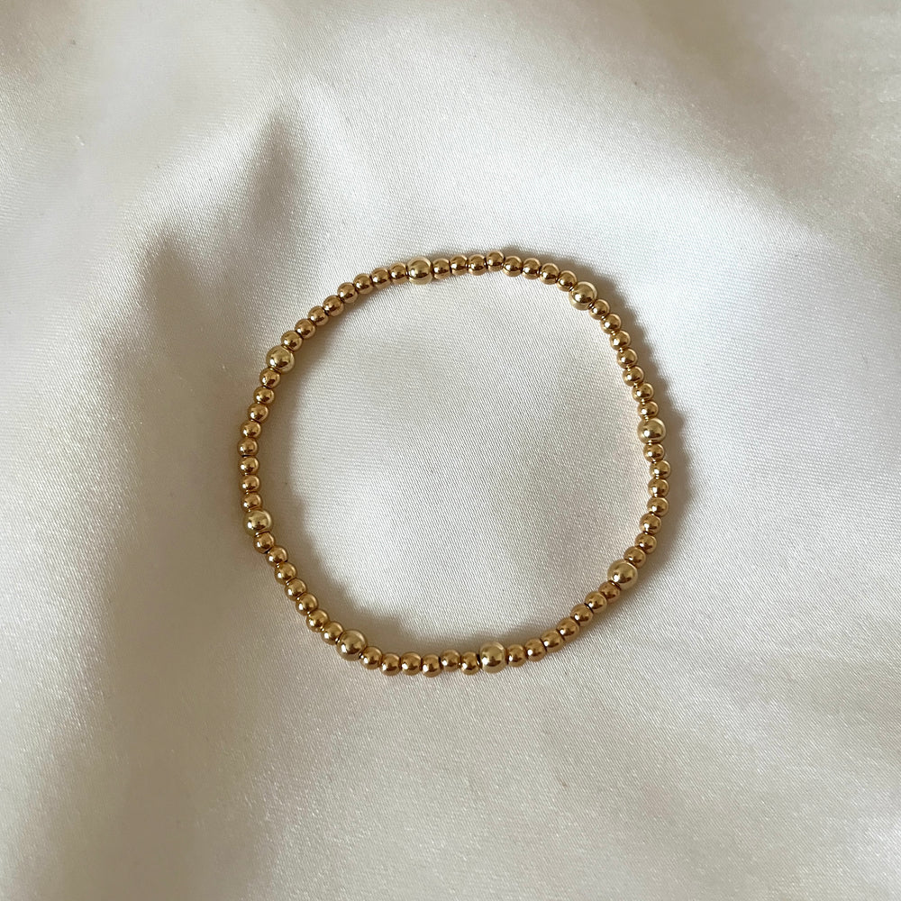 
                      
                        Dainty beaded bracelet - gold plated or 14kt gold filled
                      
                    