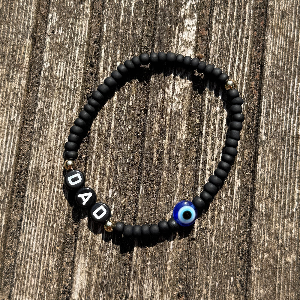 
                      
                        Men’s 4mm Seed Bead Eye Name Bracelet - Positively Beaded
                      
                    
