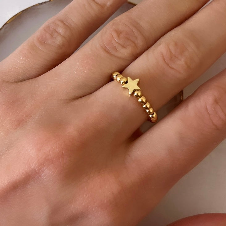 Beaded star ring - gold - Positively Beaded