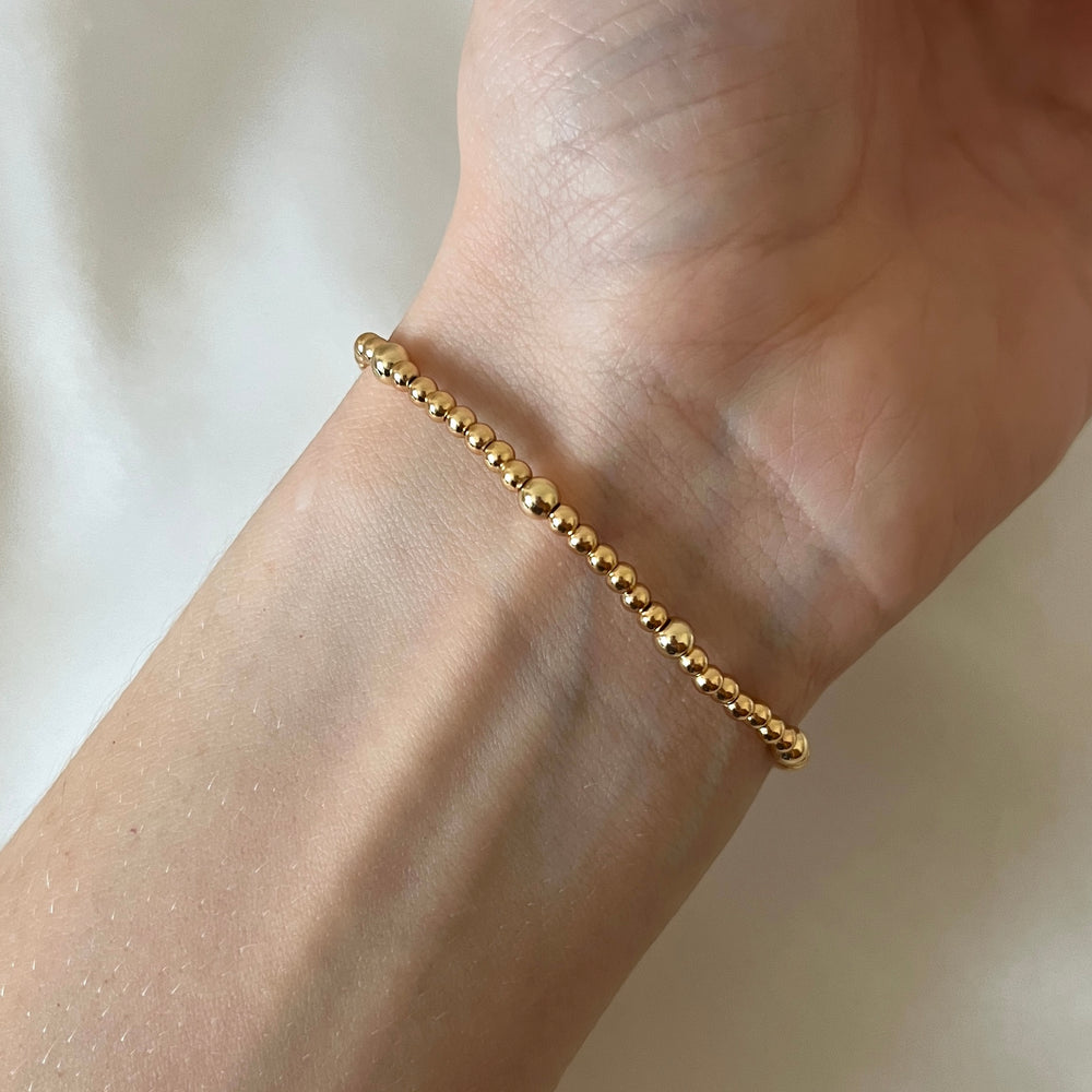 
                      
                        Dainty beaded bracelet - gold plated or 14kt gold filled
                      
                    