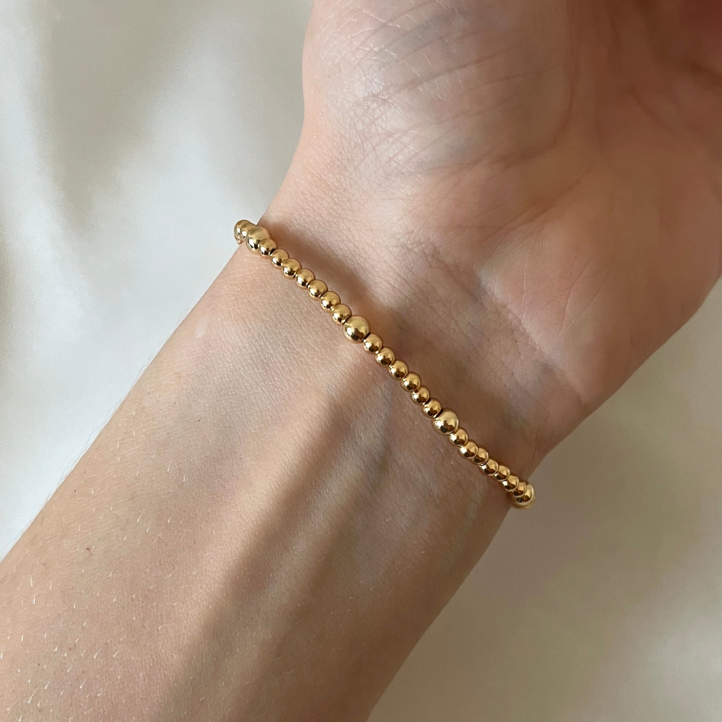 Dainty beaded bracelet - gold plated or 14kt gold filled