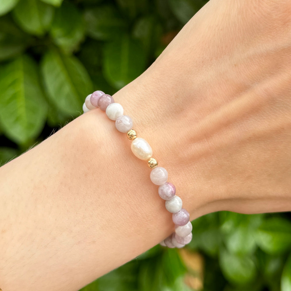 Freshwater pearl crystal bracelet