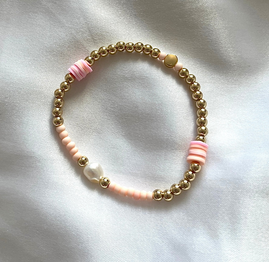 Summer pearl beaded bracelet