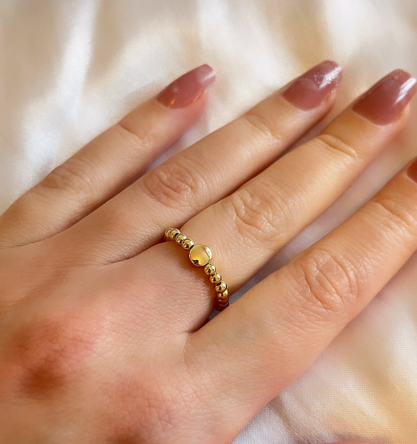 Minimalist golden disc ring - Positively Beaded