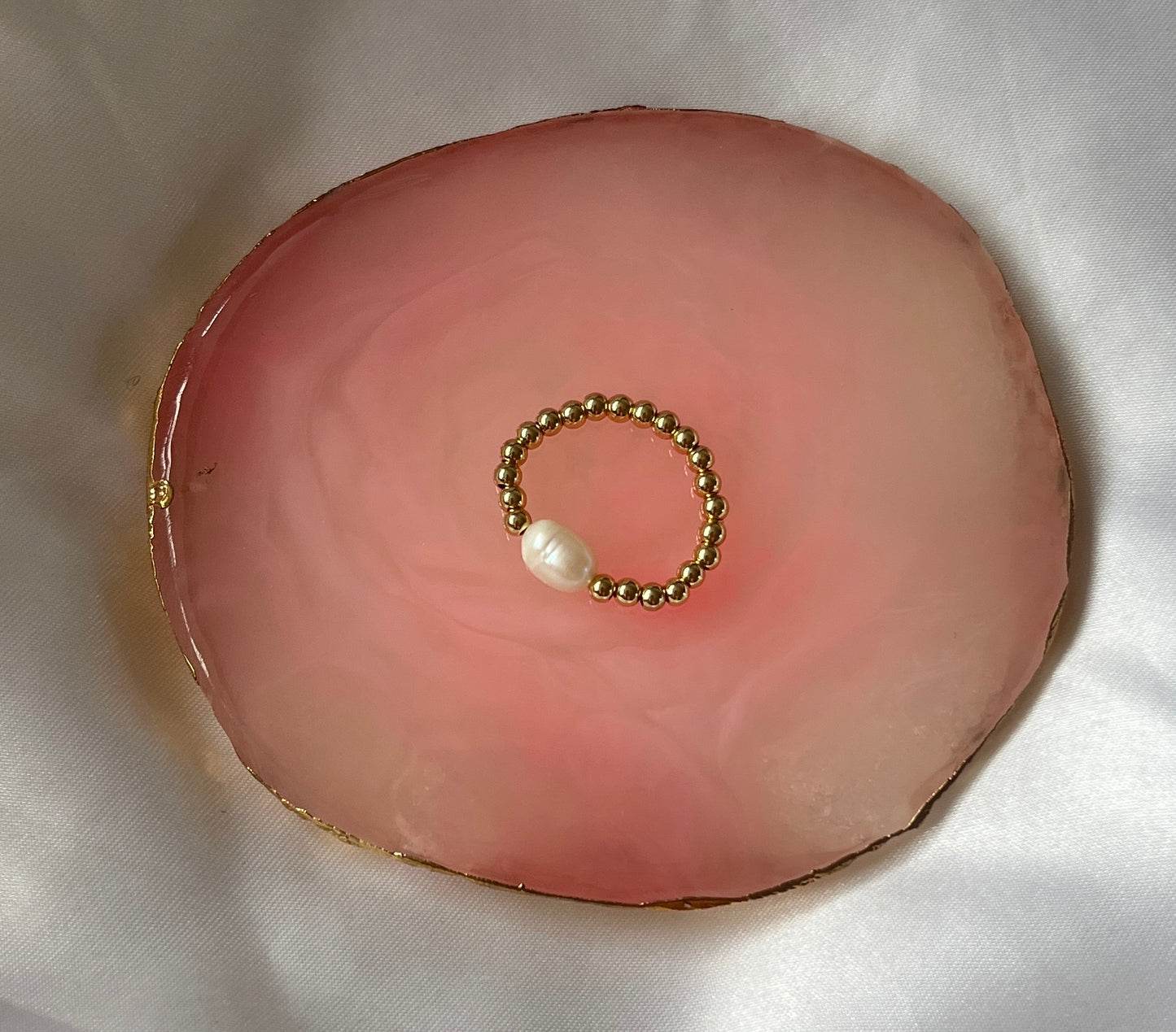 Simple pearl ring - gold - Positively Beaded