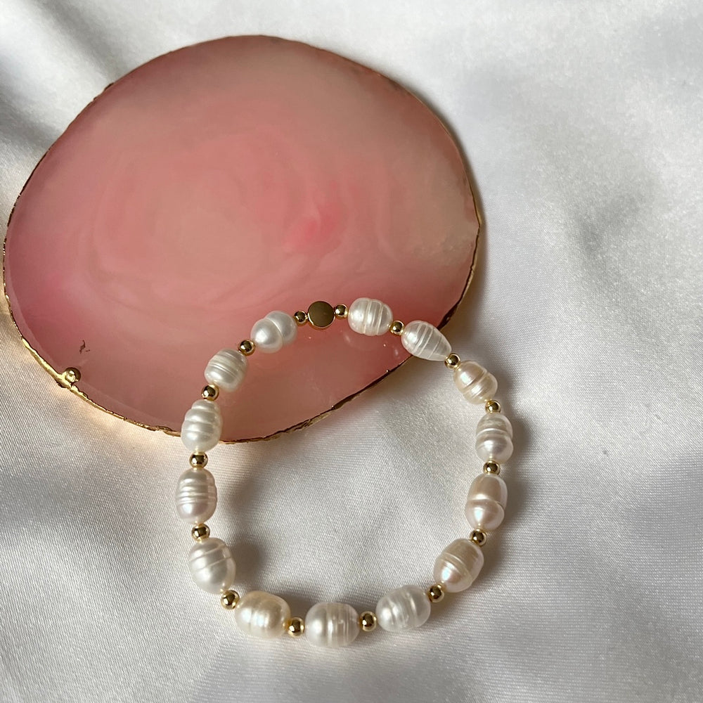 
                      
                        Beachy pearl beaded bracelet - Positively Beaded
                      
                    